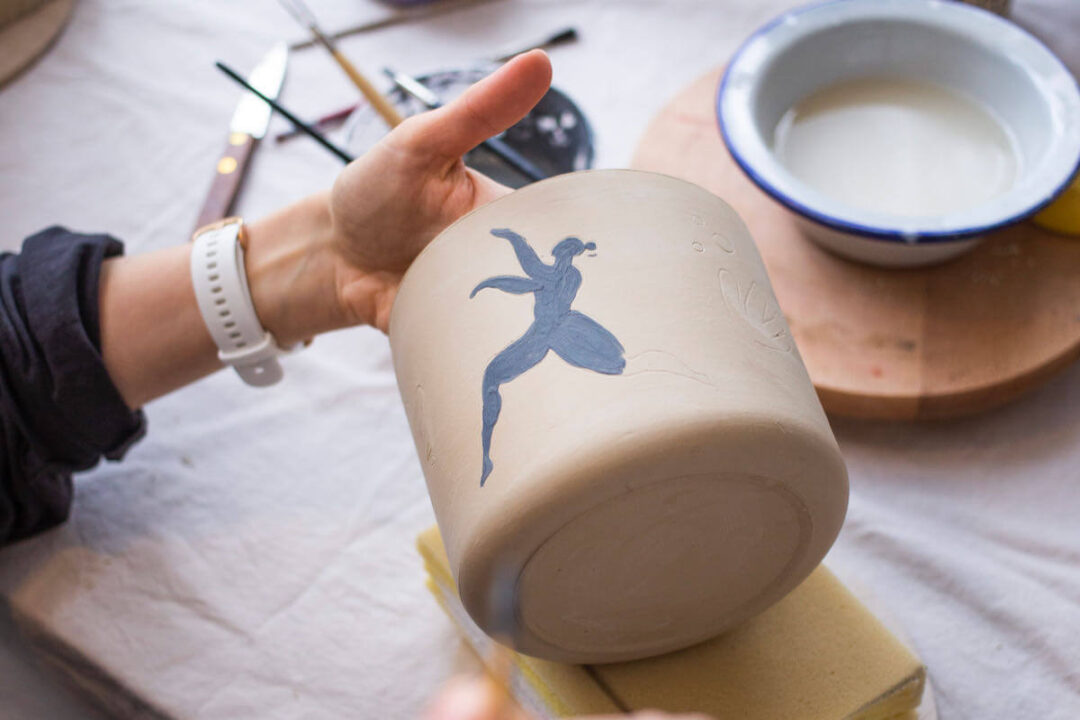 Sgraffito warsztaty ceramiczne Gabi Strama
